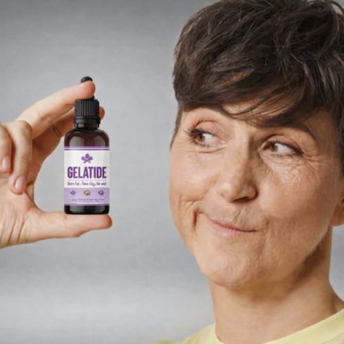 Gelitide customer reviews woman looking sideways at bottle